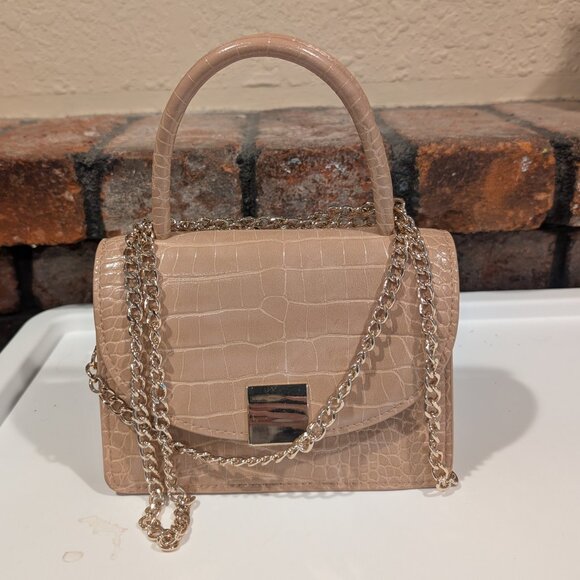 H&M Faux Croc Mini Top Handle Bag Beige Tan w/ Gold Chain Crossbody - Picture 4 of 10